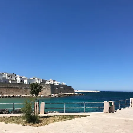Helloapulia - Casamas Seaview - Loft With Terrace In Old Town * Монополи